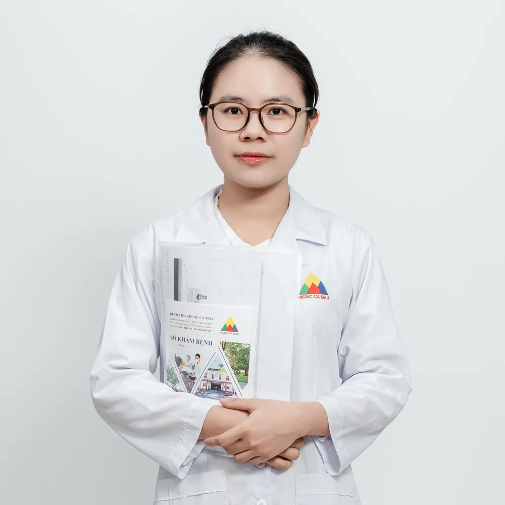 bác sĩ Thiên Hà được đào tạo chuyên sâu về X-quang, chụp cắt lớp vi tính và siêu âm bụng tổng quát, phục vụ hiệu quả cho công tác chẩn đoán và hỗ trợ điều trị