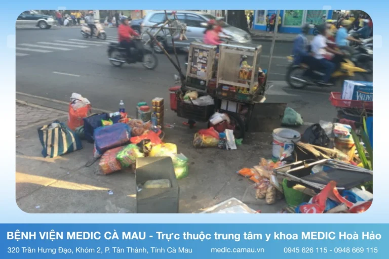 NGỘ ĐỘC THỰC PHẨM HỌC ĐƯỜNG: ĐỪNG ĐỂ “SƠ SUẤT NHỎ” DẪN ĐẾN “HẬU QUẢ LỚN” CHO CON